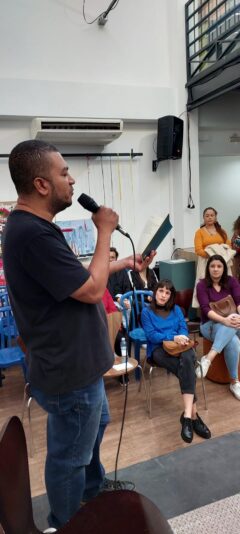 830c8f98-0c57-4cbd-9f43-83dc2408e830